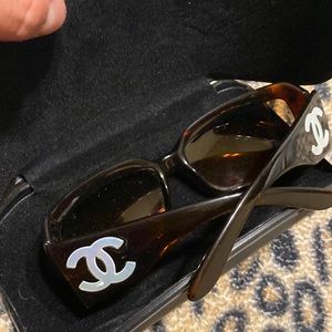 Chanel sun glasses